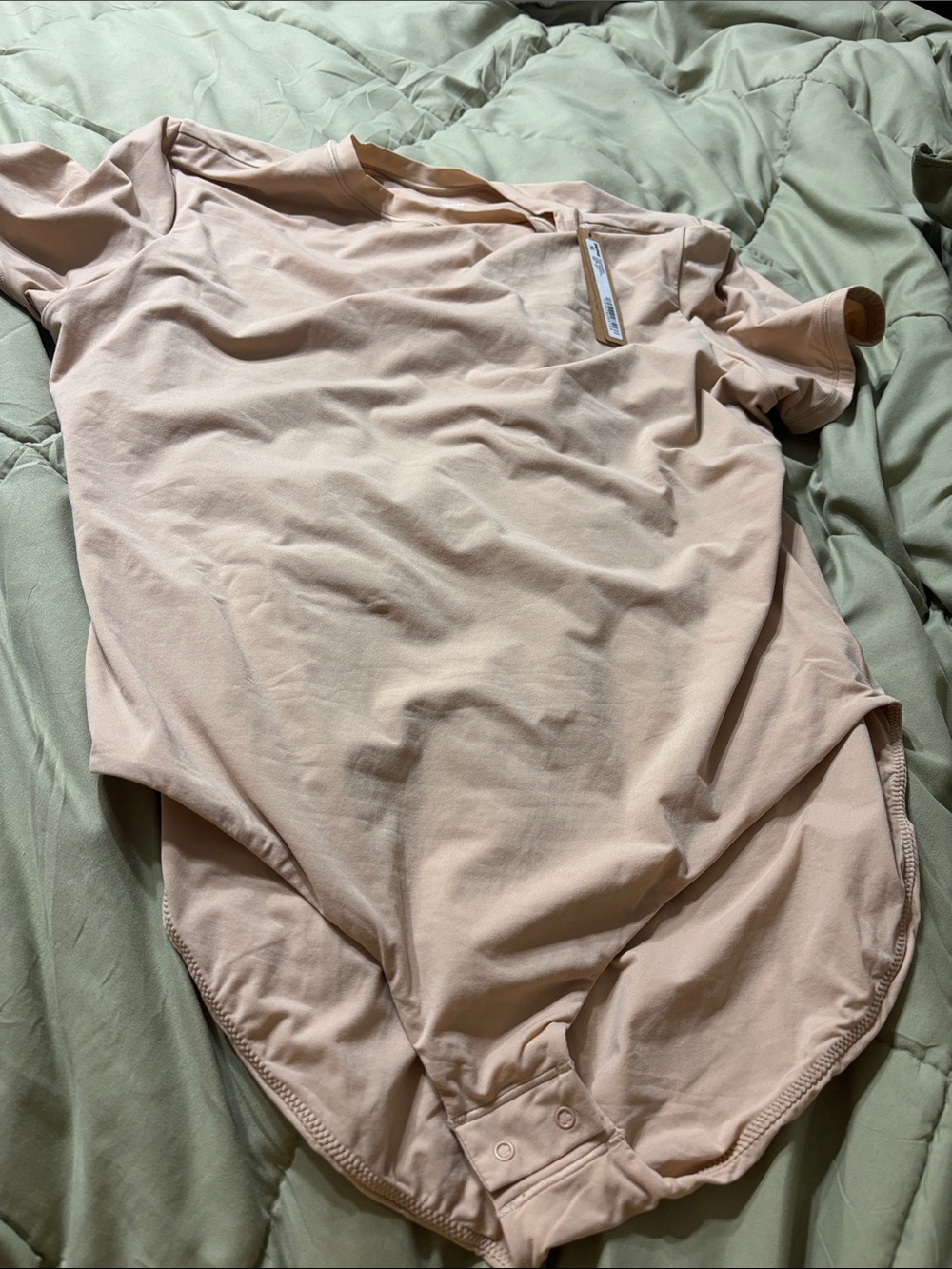 SKIMS Classic Short-Sleeve Bodysuit in Clay 2x